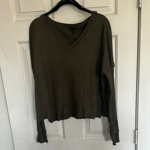 Wild Fable Small green long sleeve shirt - Picture 1 of 3